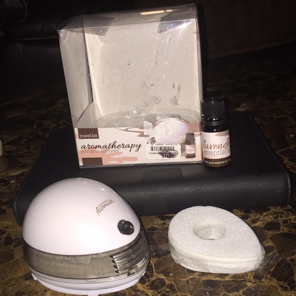 Aromatherapy portable diffuser